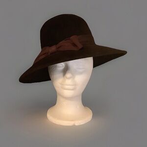 VTG John Frederics Montgomery Ward Berkshire Merlot Faux Velour Brim Hat SZ S/M